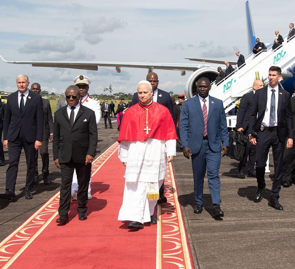 El Papa critica a los “tiranos” que gastan miles de millones en guerras tras su disputa con Trump