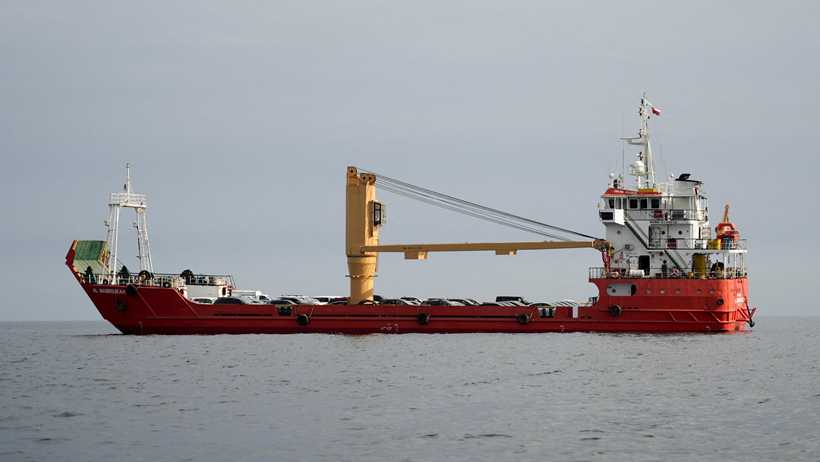 Un buque de carga en aguas del estrecho de Ormuz. 