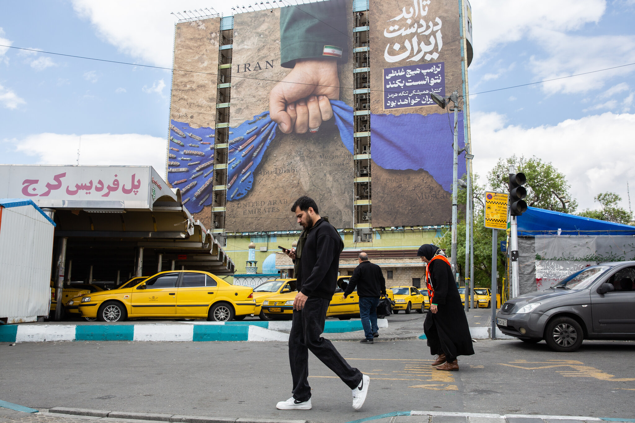 Trump quiere bloquear Irán para abrir el estrecho de Ormuz. Los expertos tienen sus dudas
