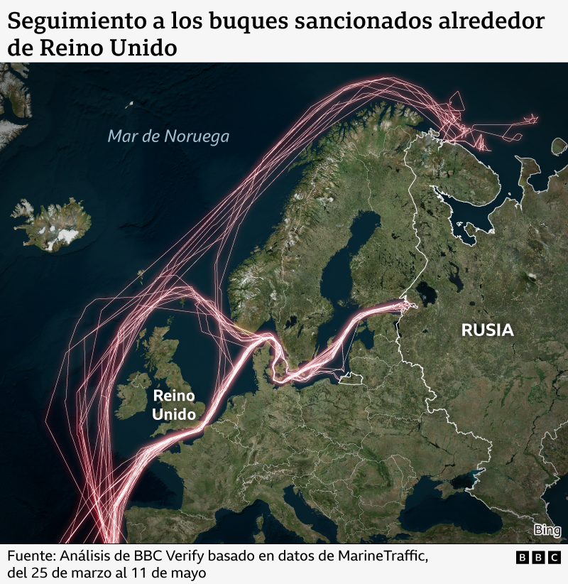 Mapa que muestra la ruta seguida por los cientos de barcos rusos sancionados que han surcado las aguas brit&aacute;nicas.