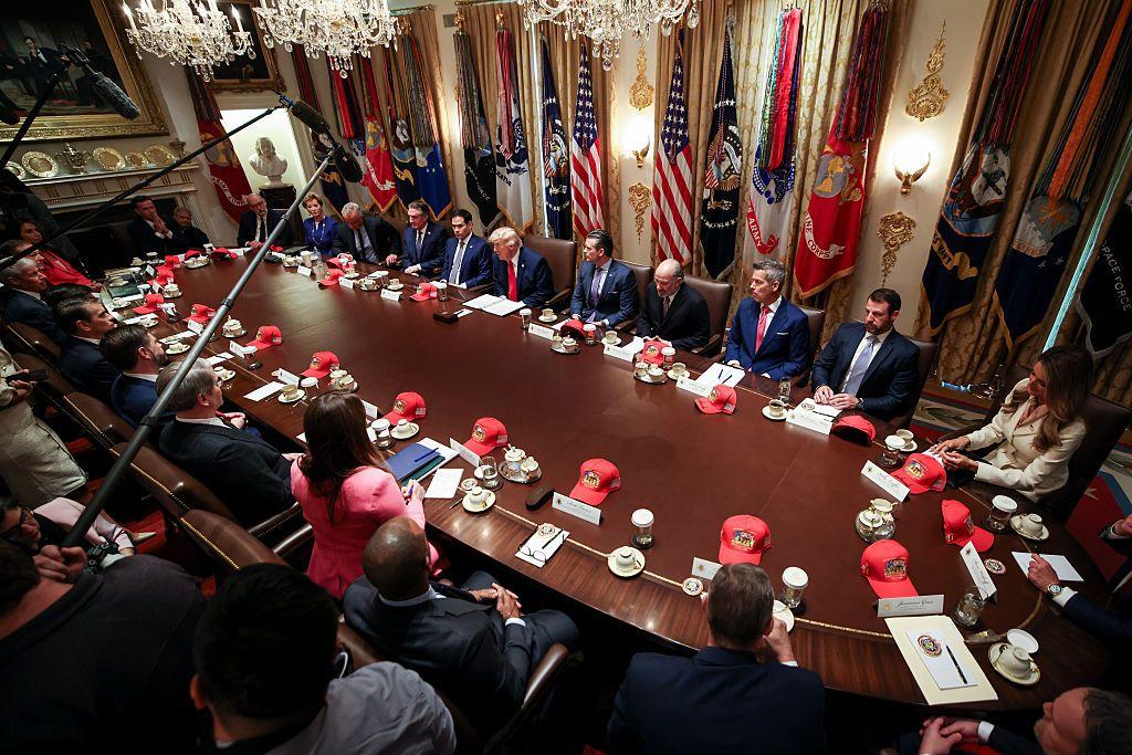 Una vista a&eacute;rea del gabinete de ministros de Donald Trump
