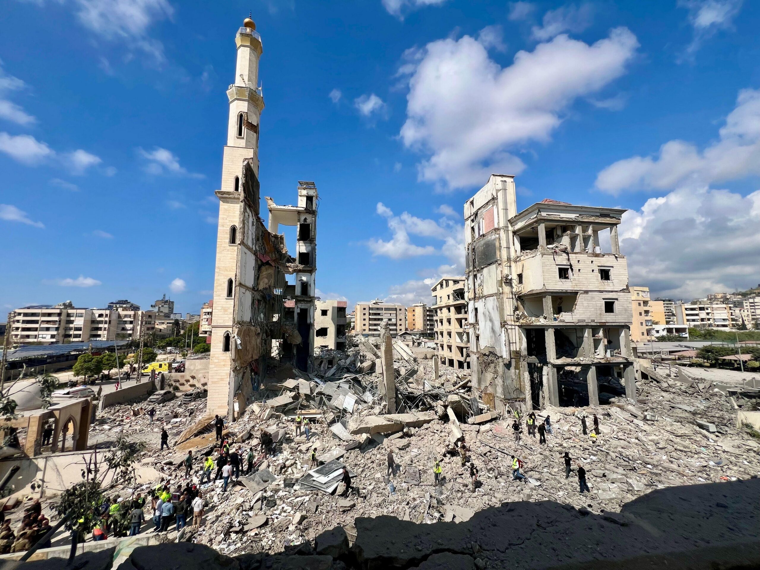 Más de 100 bombas en 10 minutos: la BBC reconstruye el ataque más mortífero de Israel al Líbano