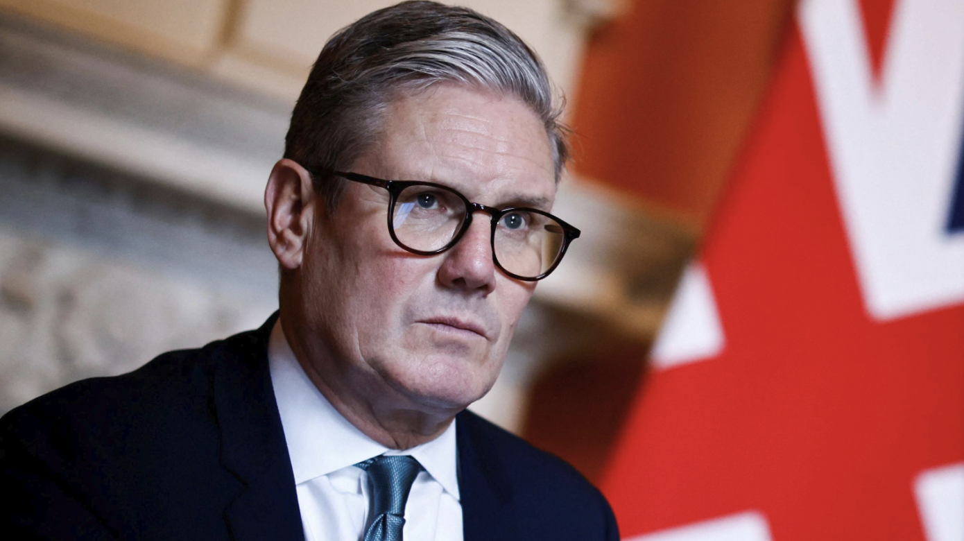 El primer ministro de Reino Unido, Keir Starmer, ha anunciado su dimisi&oacute;n como l&iacute;der del Partido Laborista.