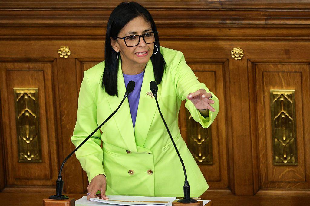 Delcy Rodr&iacute;guez durante un discurso en la Asamblea Nacional de Venezuela.