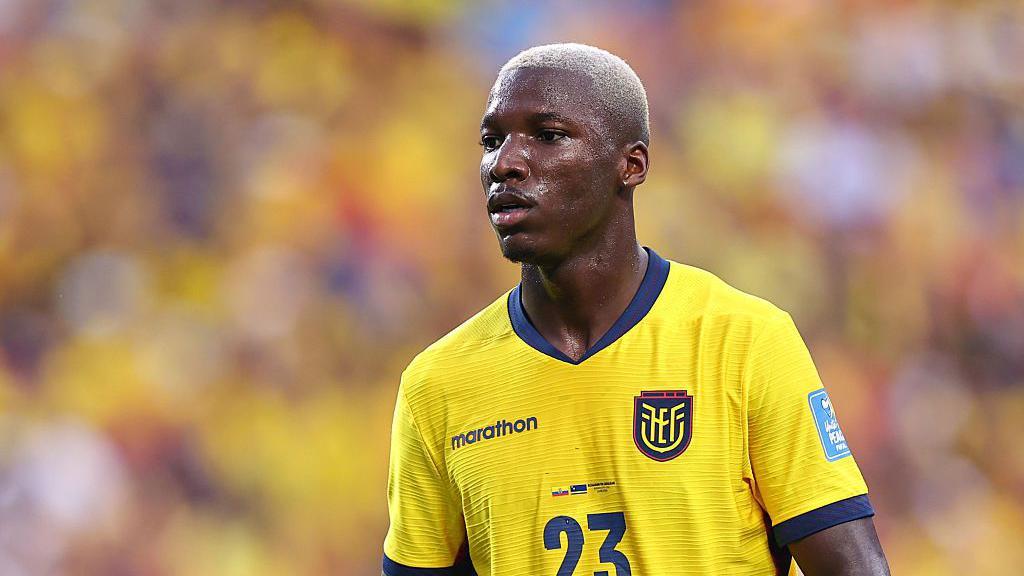 Mois&eacute;s Caicedo de Ecuador durante el partido del Grupo E de la Copa Mundial de la FIFA 2026 entre Ecuador y Curazao en el Estadio de Kansas City
