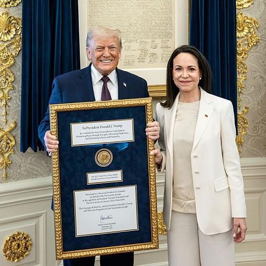 Donald Trump y Mar&iacute;a Corina Machado