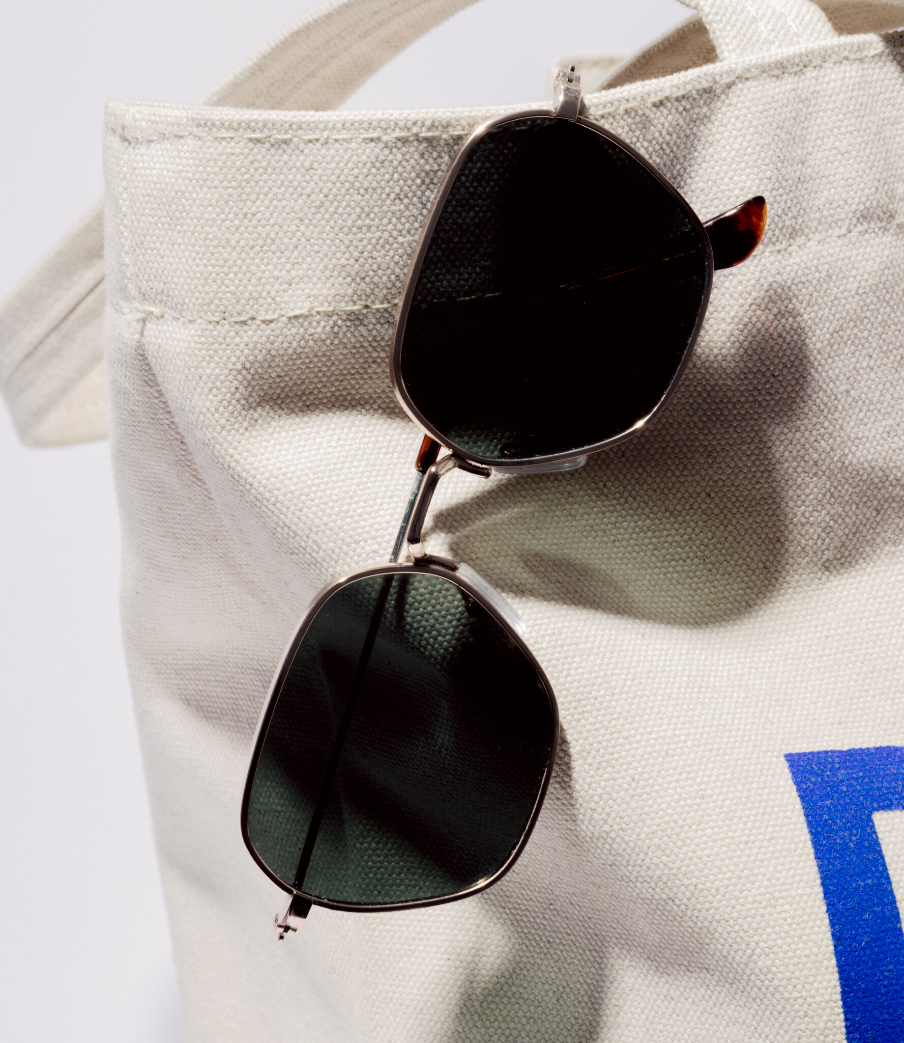 ¿Qué tan necesario es usar gafas de sol?