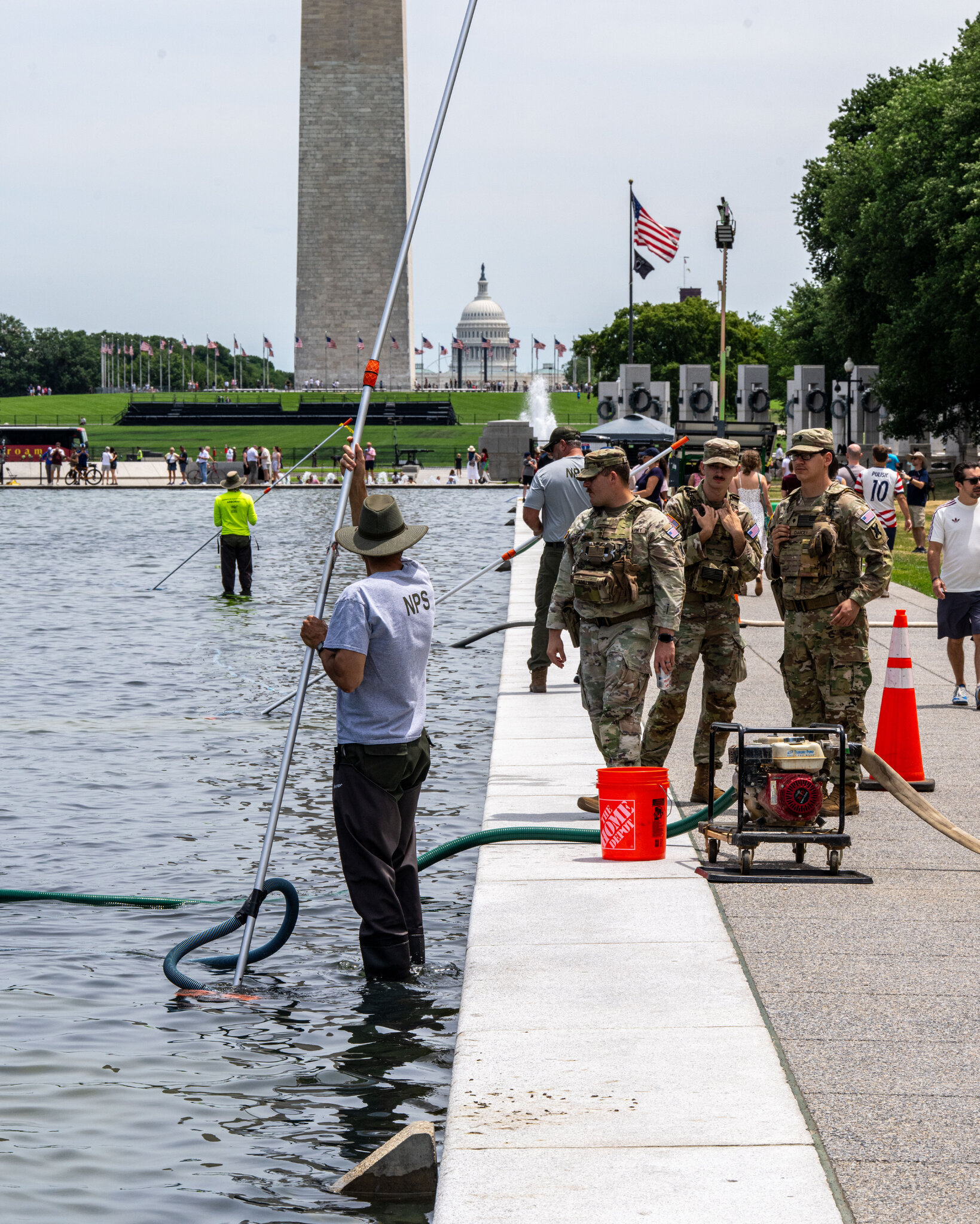 El estanque reflectante del monumento a Lincoln parece rechazar su cambio de imagen