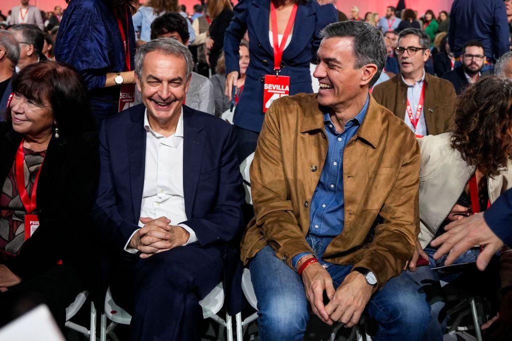 Pedro S&aacute;nchez ha defendido a Zapatero tras conocerse su imputaci&oacute;n.