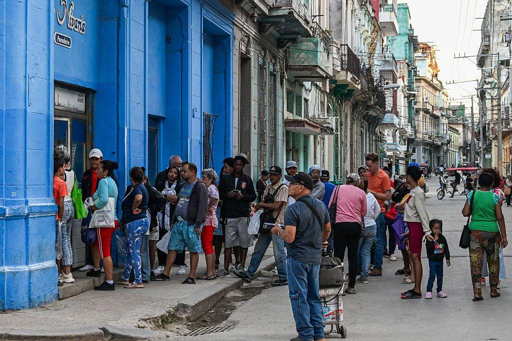 Por qué Iberostar y Blue Diamond, dos cadenas hoteleras clave en la industria turística de Cuba, abandonan operaciones en la isla “con efecto inmediato”