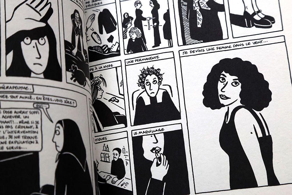 Un c&oacute;mic abierto en el que se ven ilustraciones de una mujer en Ir&aacute;n