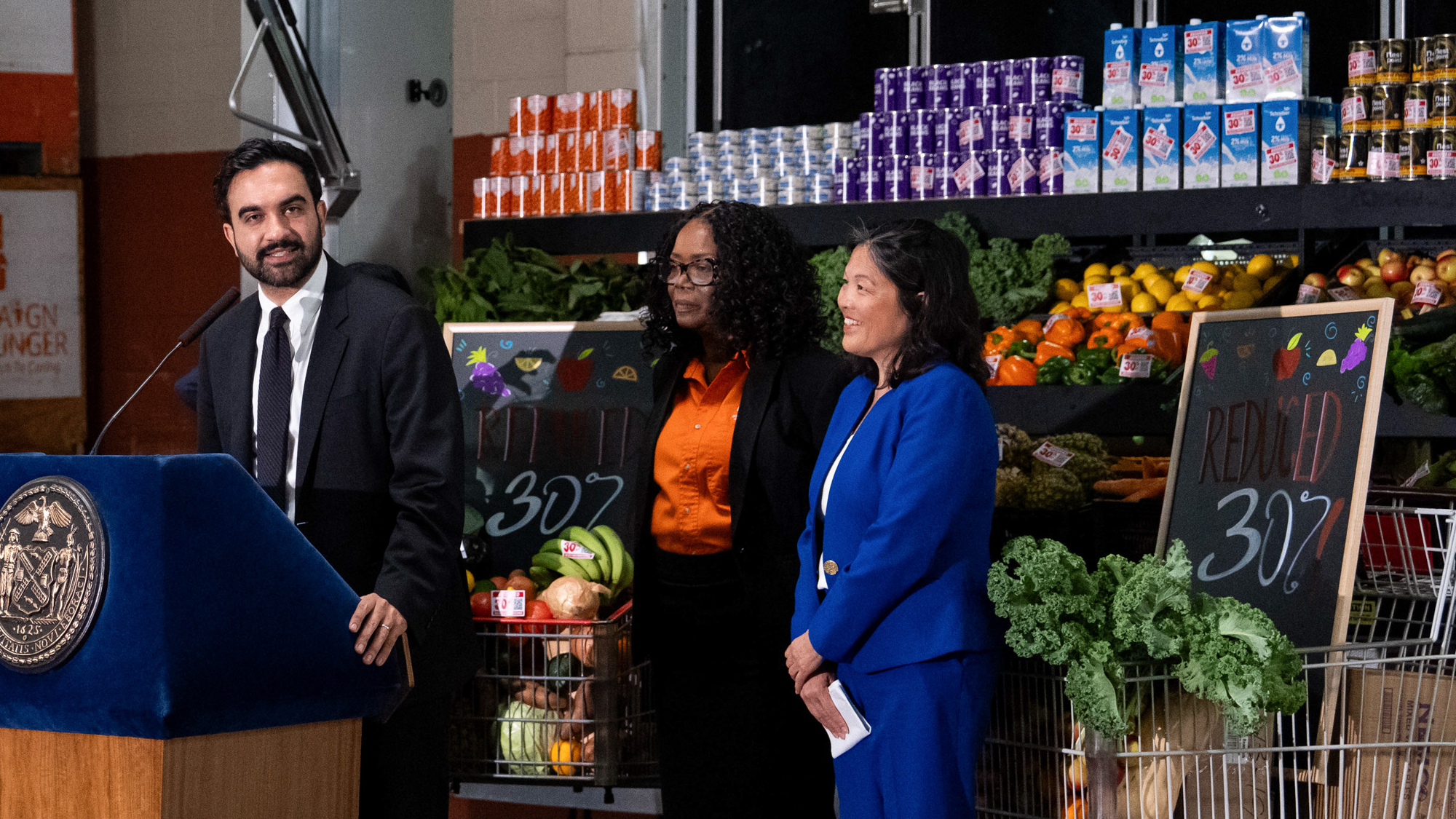Cómo son los supermercados con precios baratos del gobierno del socialista Mamdani en Nueva York