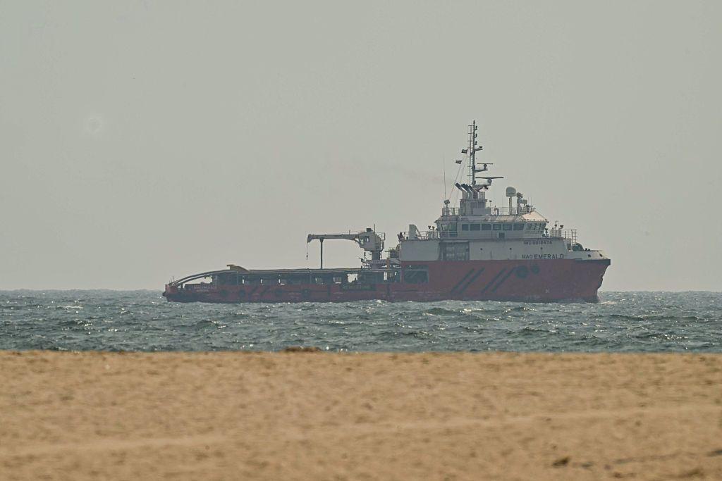 Trump restablece el bloqueo a los puertos iraníes e impone un recargo del 20% a la carga que transita por el estrecho de Ormuz