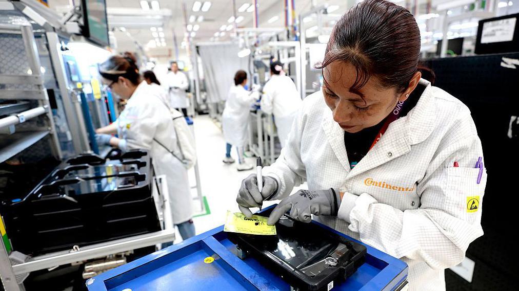 La jornada laboral en M&eacute;xico se reducir&aacute; a 40 horas de forma gradual hasta el a&ntilde;o 2030. 