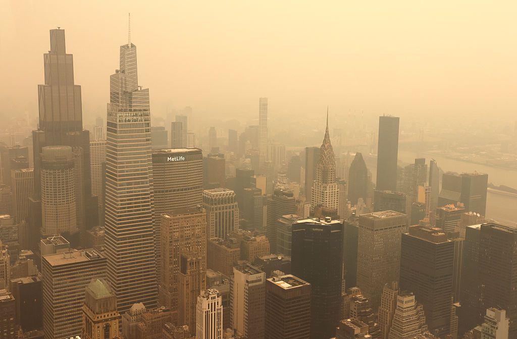 Una panor&aacute;mica de Manhattan que muestra mala calidad de aire