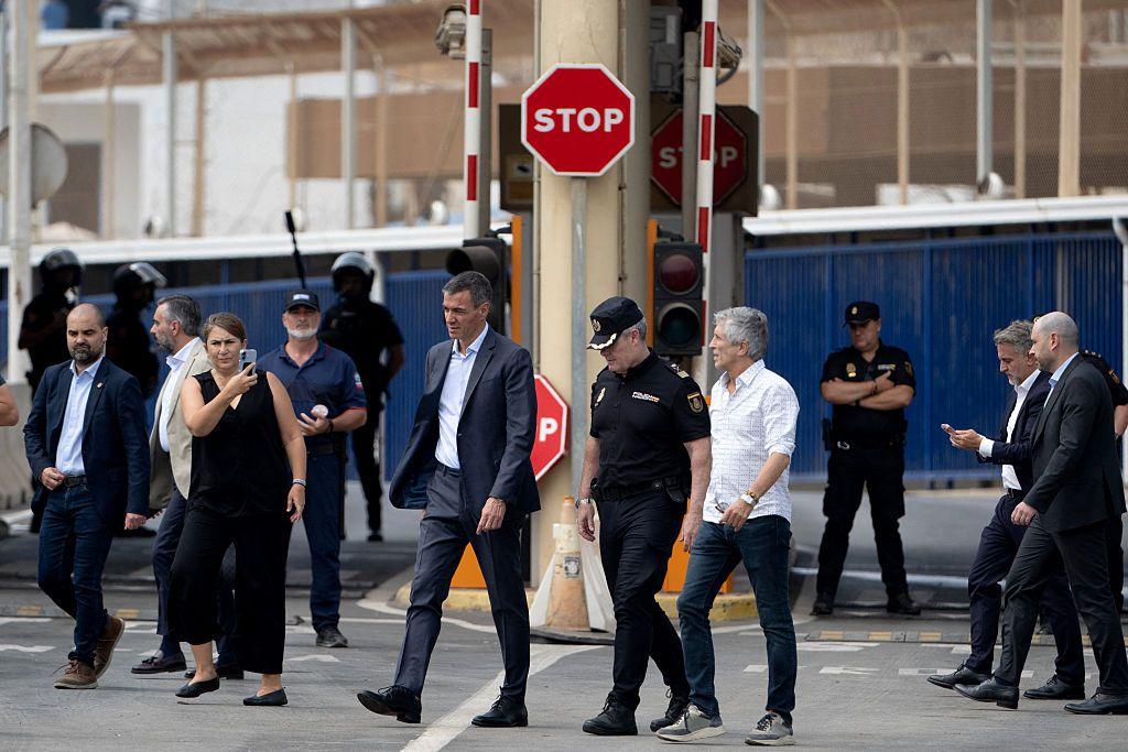 4 claves para entender la nueva crisis migratoria en Ceuta, uno de los enclaves españoles en África