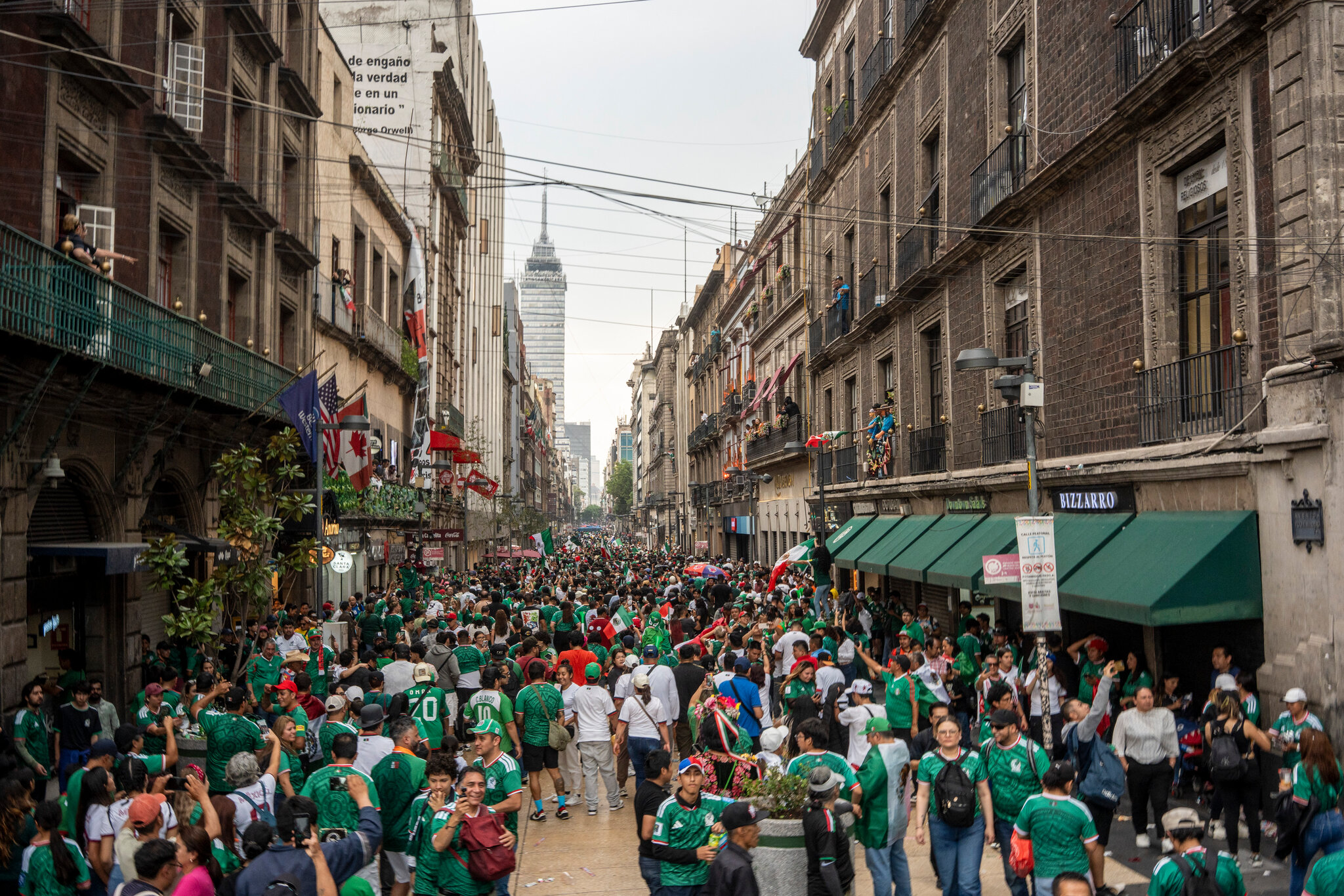 Trump restringió a los visitantes. México ganó turistas