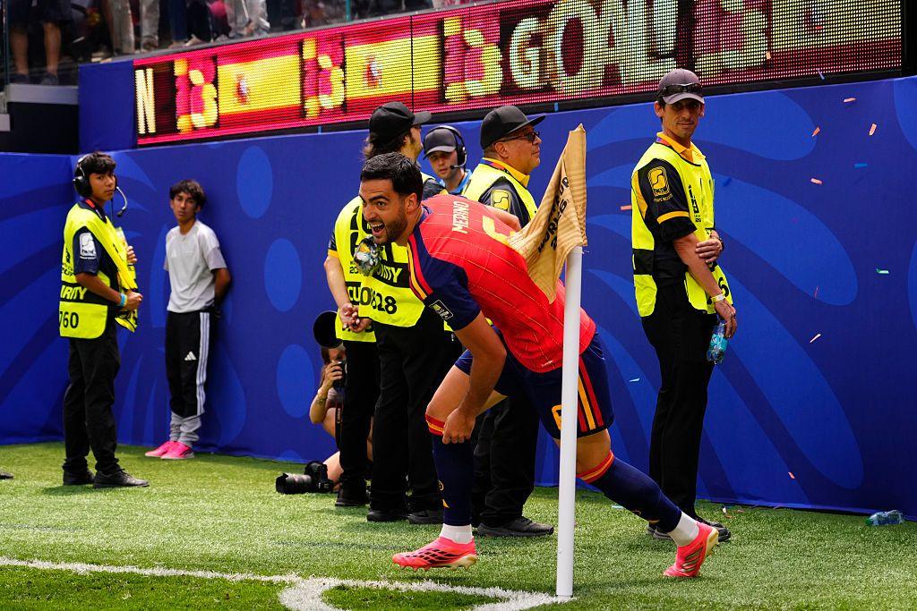 Mikel Merino, de Espa&ntilde;a, celebra tras marcar el segundo gol de su equipo durante el partido de cuartos de final de la Copa Mundial de la FIFA 2026 entre Espa&ntilde;a y B&eacute;lgica.