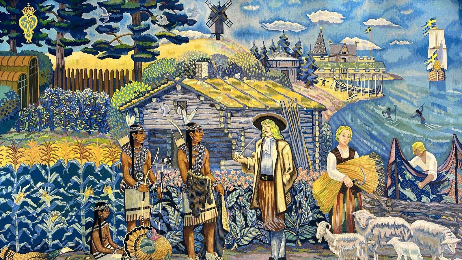 Ilustraci&oacute;n colorida que representa la colonia de Nueva Suecia: colonos europeos e ind&iacute;genas interact&uacute;an frente a una caba&ntilde;a de troncos y cultivos, con un fuerte y barcos suecos al fondo en la ribera del r&iacute;o Delaware.
