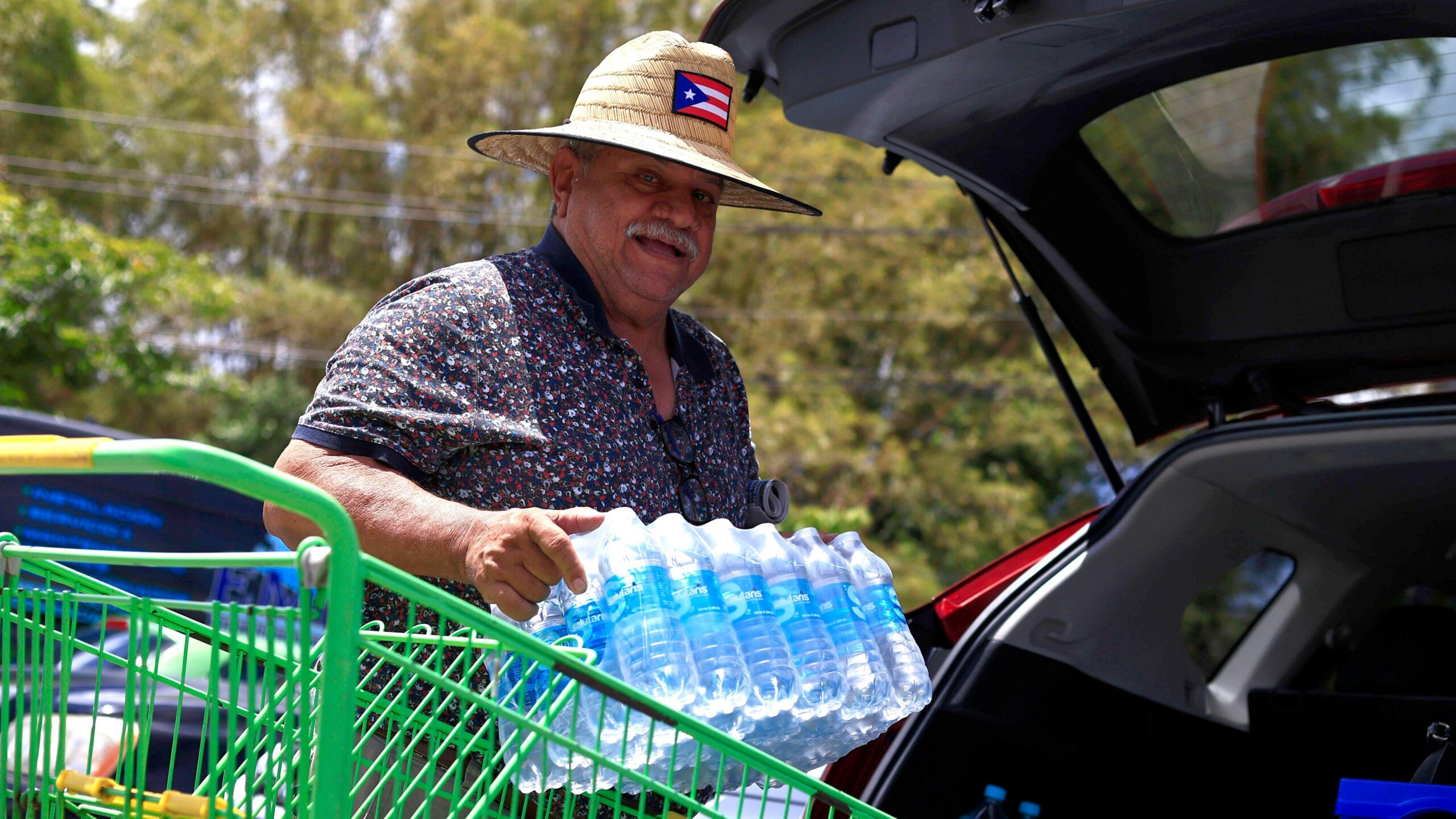 Crisis del agua en Puerto Rico: por qué a cientos de miles de personas se les está racionando el suministro en la isla