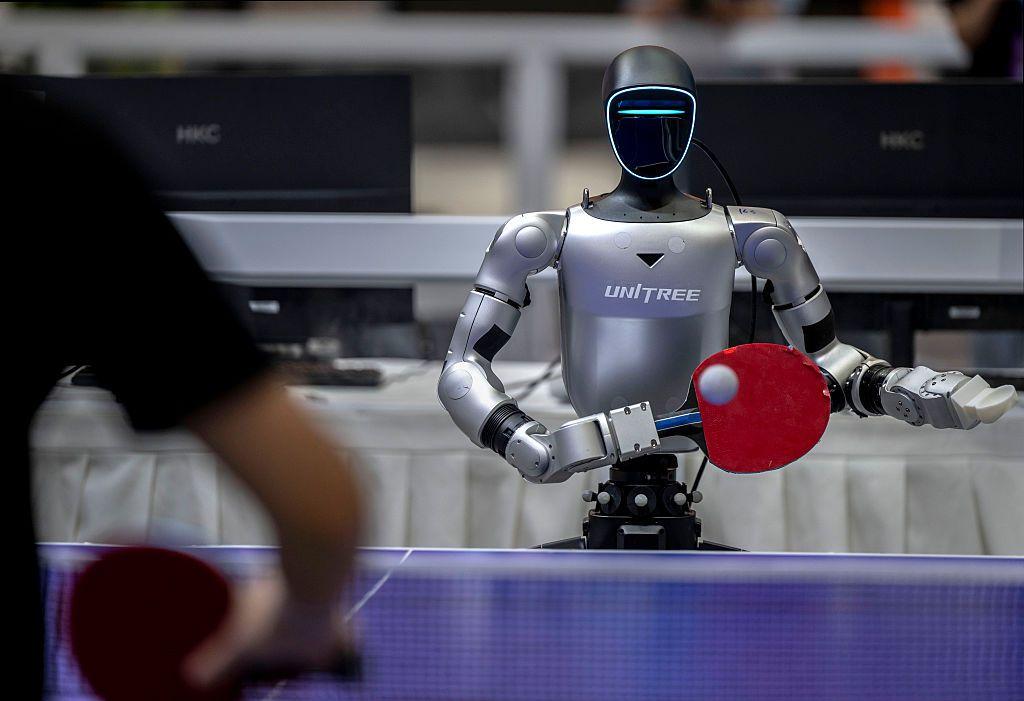 Lo que la exitosa salida a bolsa de la mayor empresa de robots humanoides del mundo revela sobre el liderazgo tecnológico de China