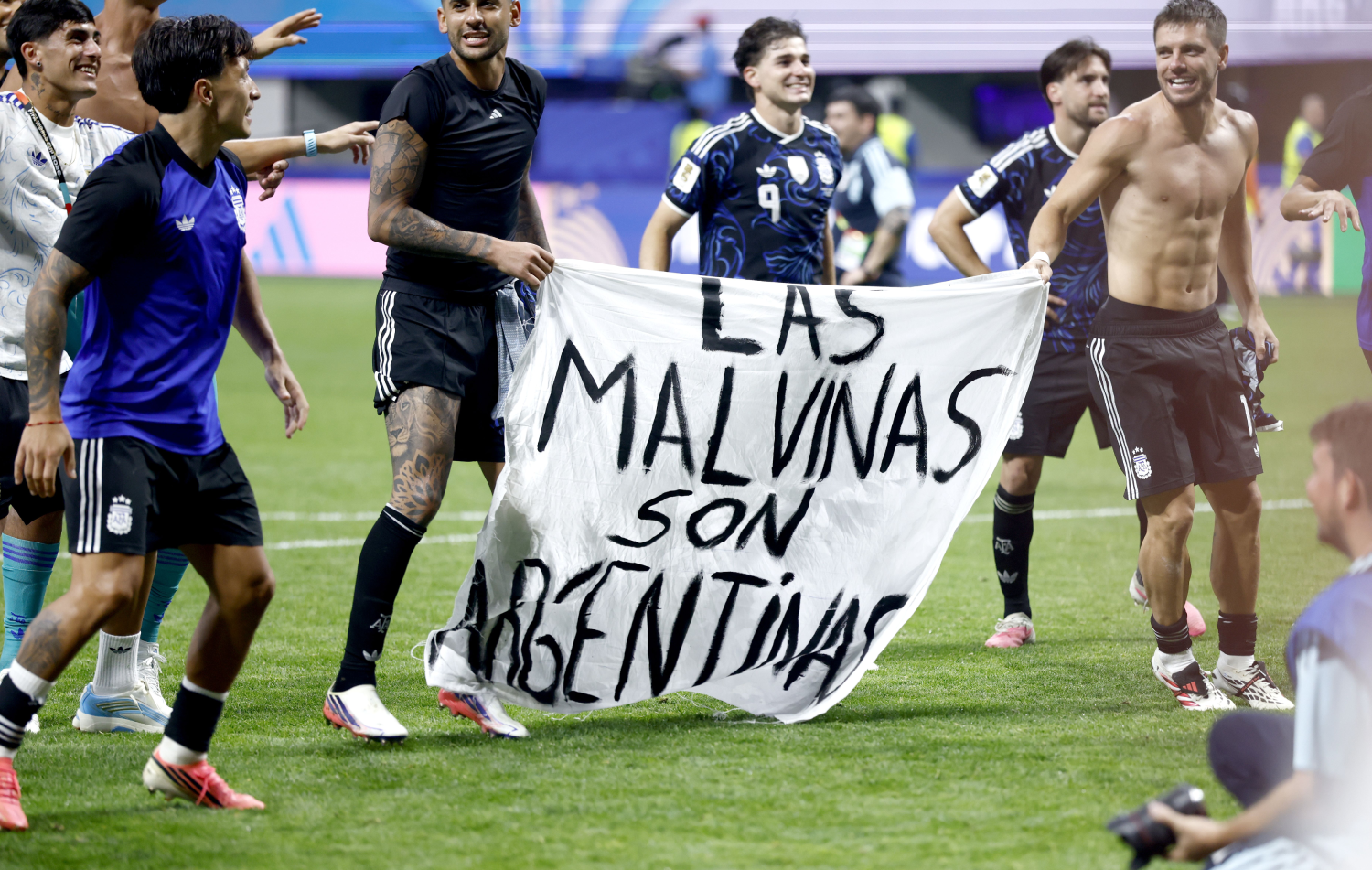 La FIFA sanciona con 10 partidos al argentino Leandro Paredes por el altercado con jugadores de España tras la final del Mundial 2026