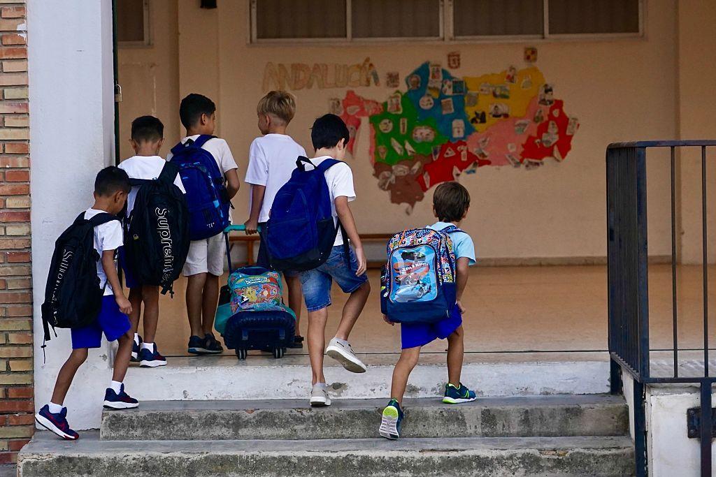 Escuela en España