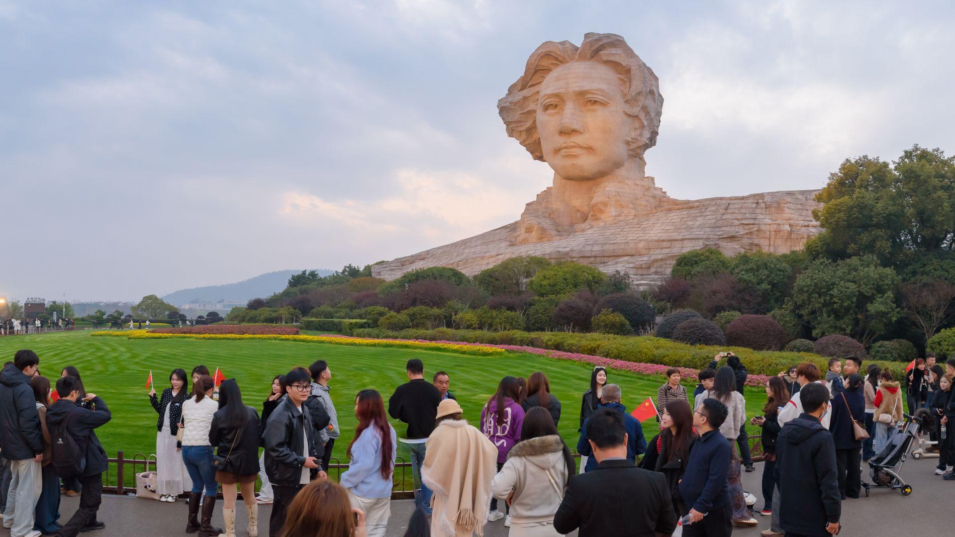 Por qué la figura de Mao sigue tan vigente en China 50 años después de su muerte