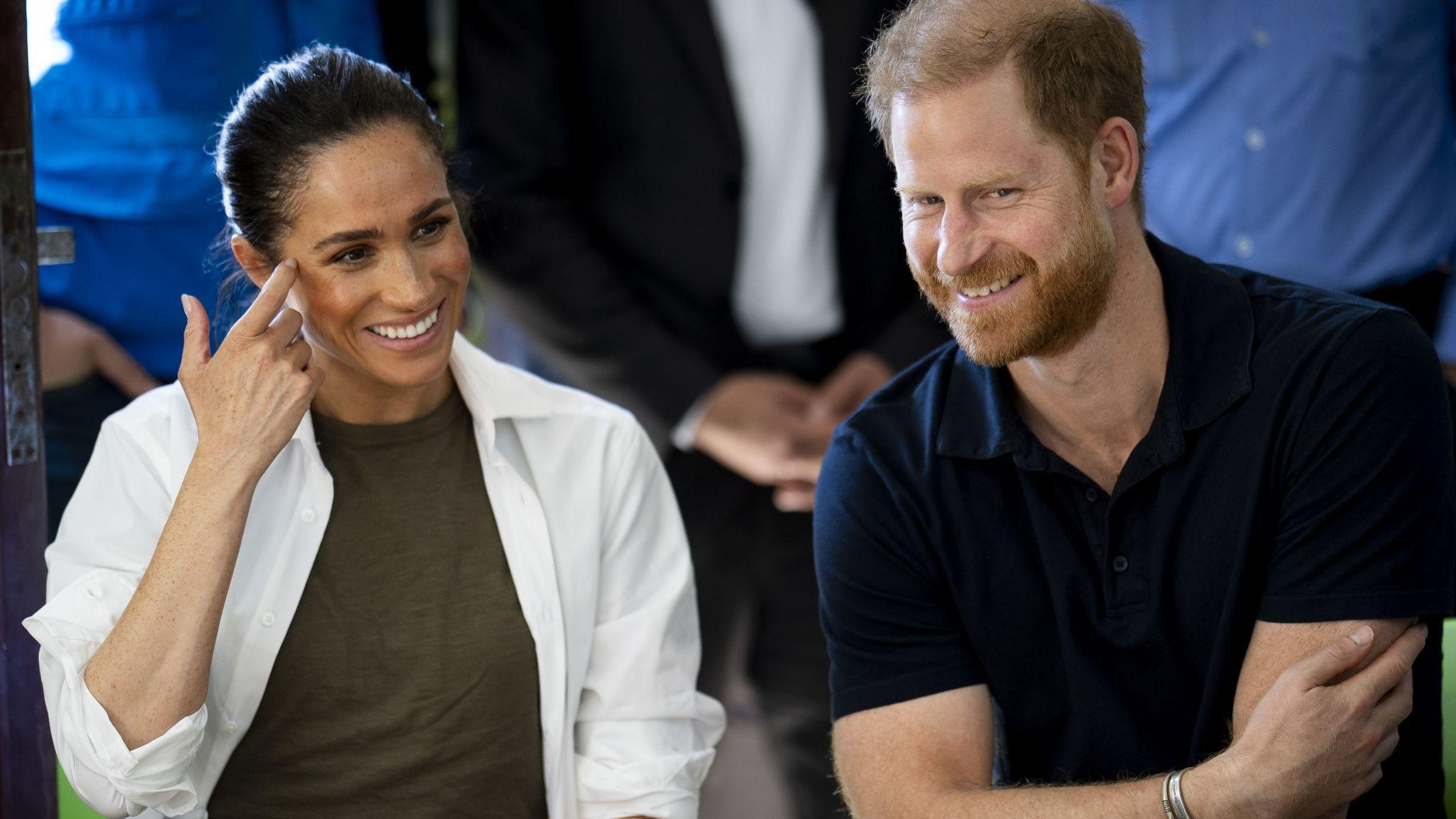 Meghan y el príncipe Harry en una foto de febrero de 2026.