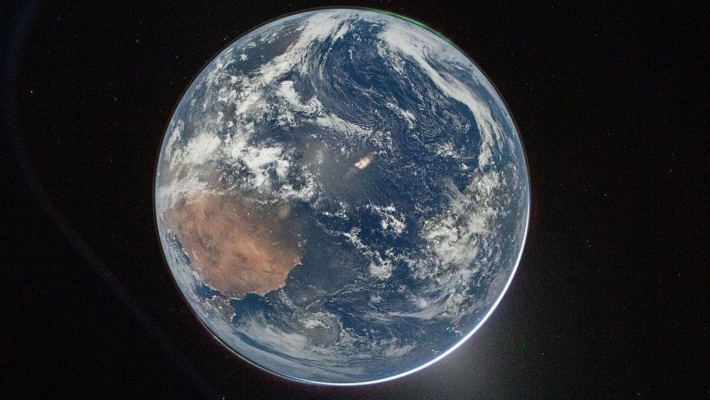 El planeta Tierra visto desde el espacio. 