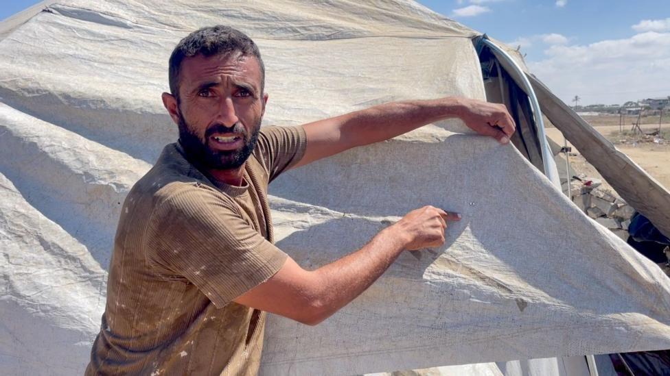“Cada día muere gente”: las familias en Gaza que siguen bajo los ataques israelíes pese al alto el fuego, mientras el acuerdo de paz se estanca