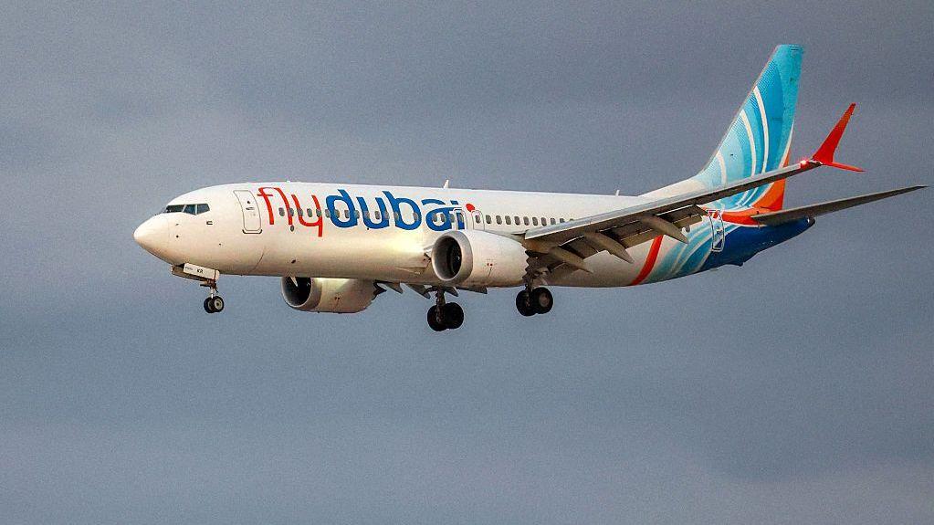 El piloto indio apuñalado en un vuelo con destino a Israel al que califican de héroe