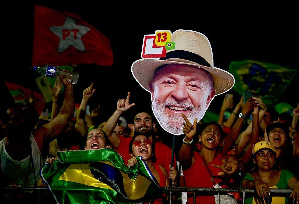 3 claves que explican por qué el duelo final entre Flávio Bolsonaro y Lula en Brasil es crucial para América Latina (y para Trump en EE.UU.)