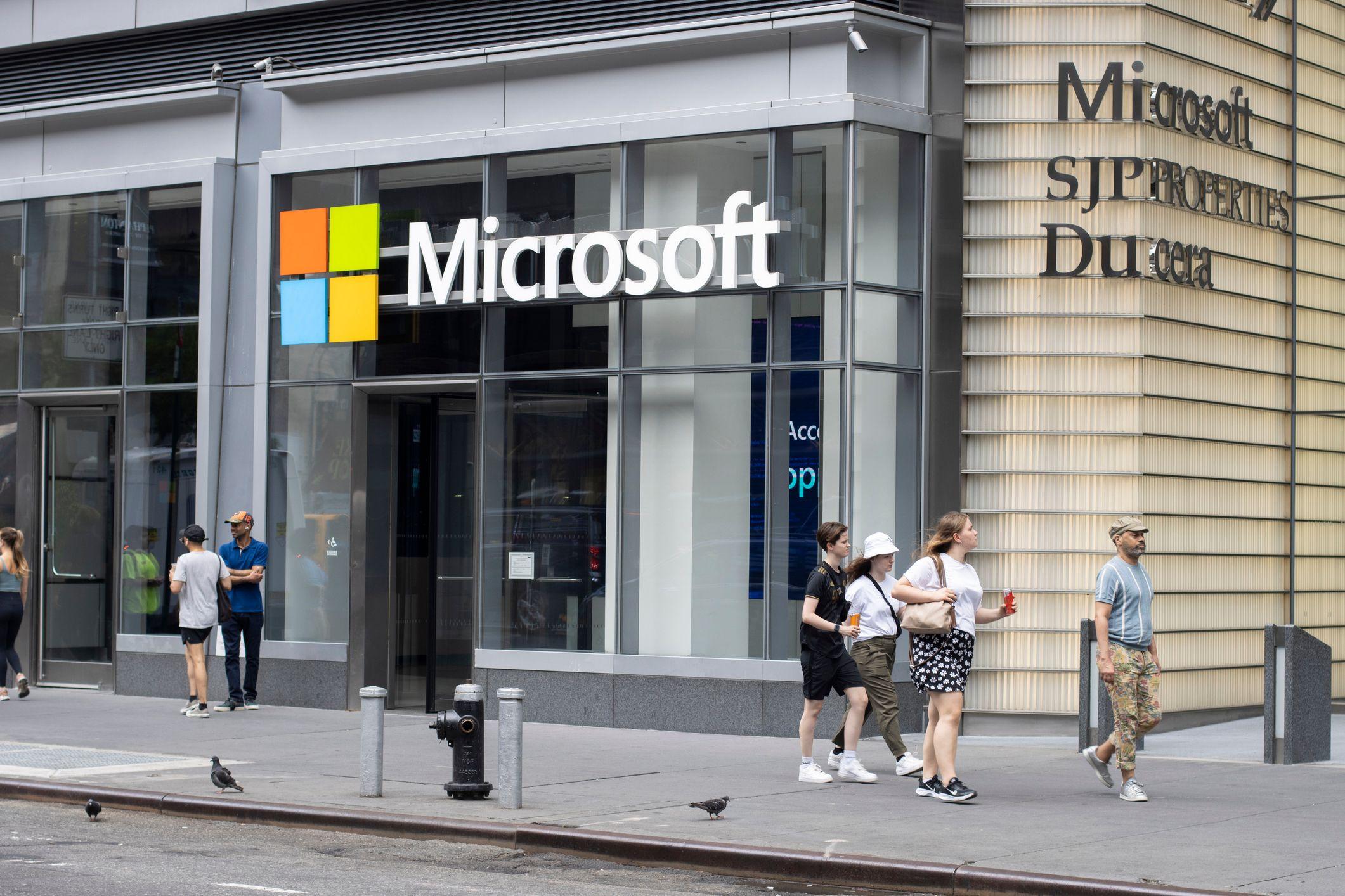 Fachada de una tienda Microsoft en Nueva York