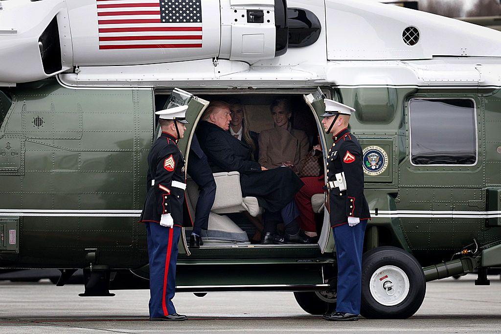 Trump y Zacharia en el Marine One